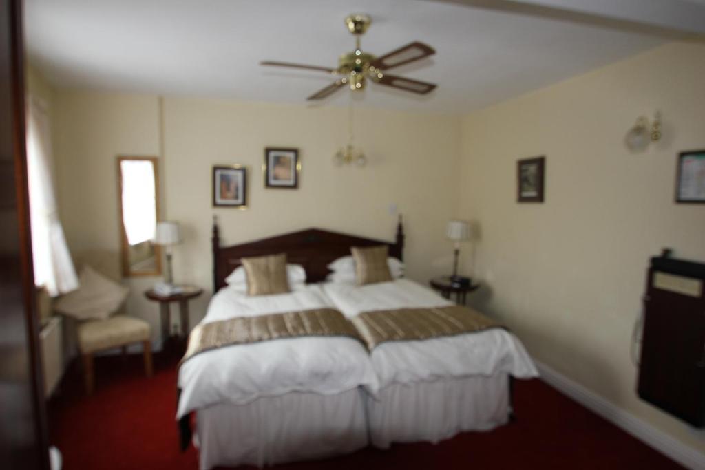 Longview Hotel Knutsford Kamer foto