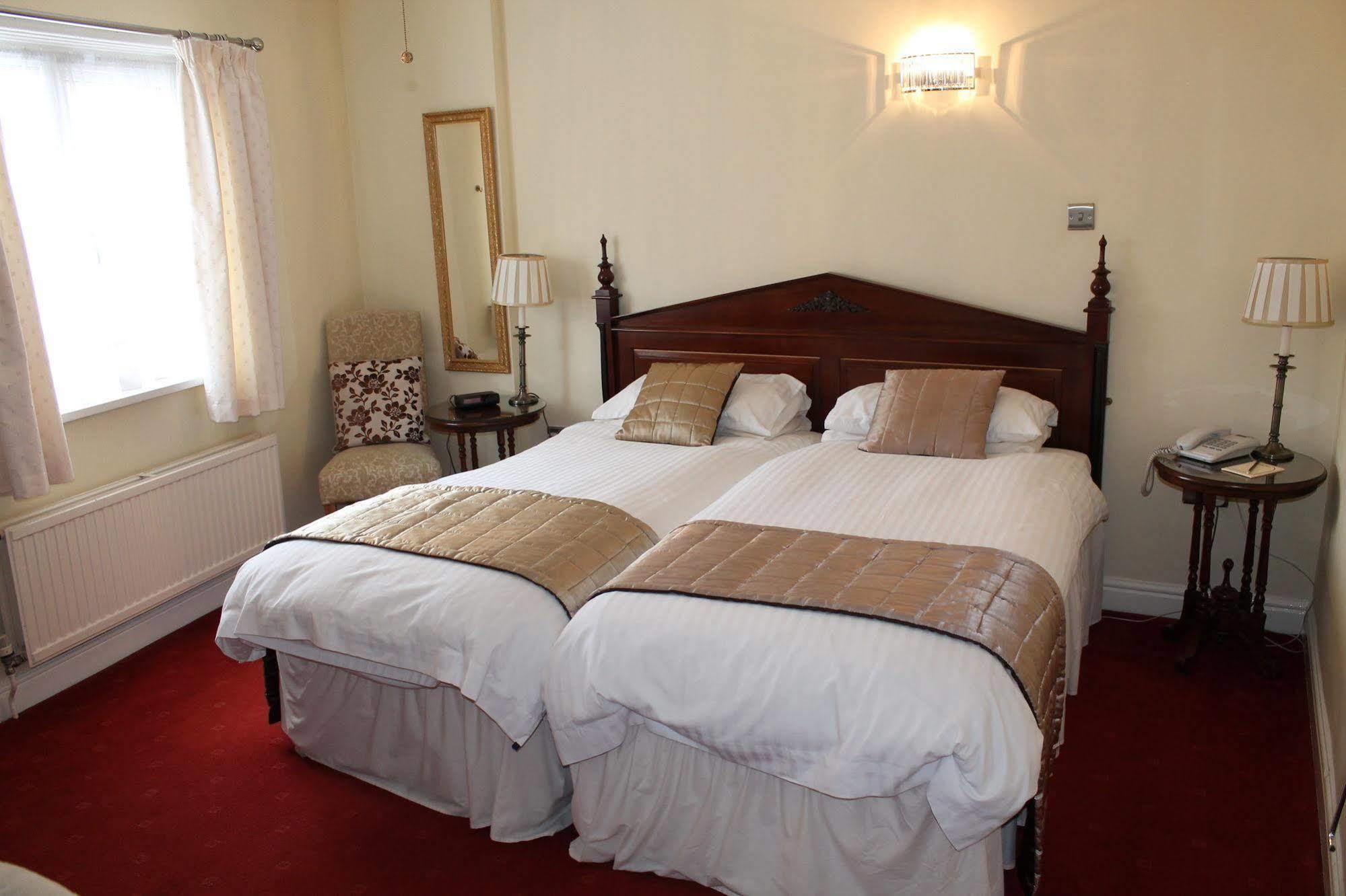 Longview Hotel Knutsford Buitenkant foto